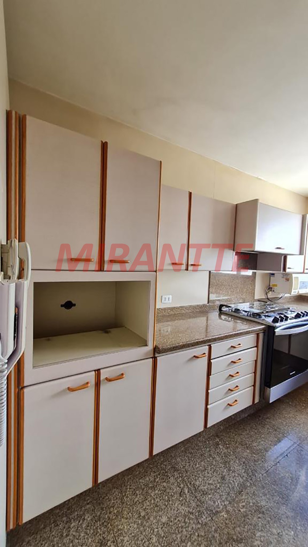 Apartamento de 170m² com 3 quartos em Moema