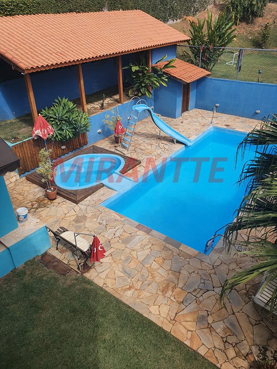 Casa terrea de 750m² com 5 quartos em VILA MACHADO