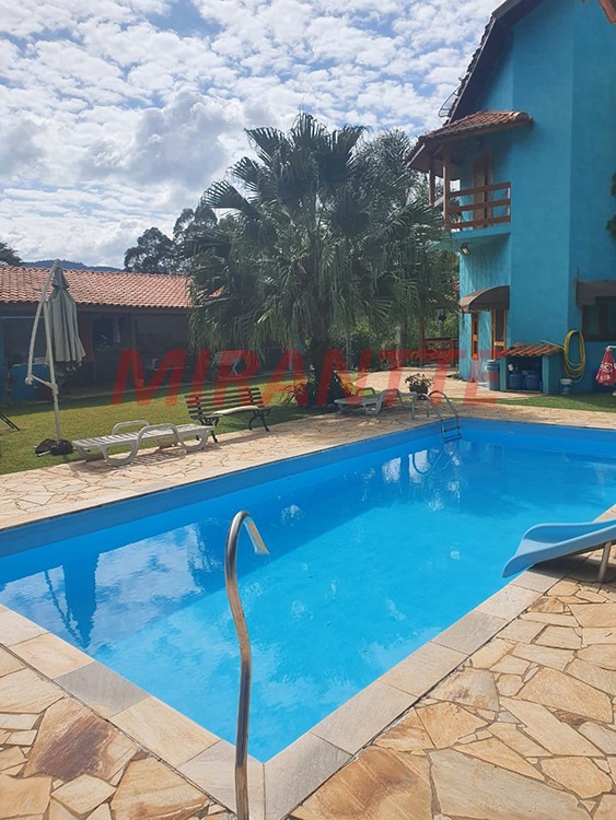 Casa terrea de 750m² com 5 quartos em VILA MACHADO
