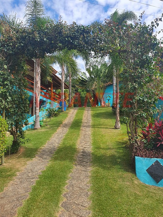 Casa terrea de 750m² com 5 quartos em VILA MACHADO