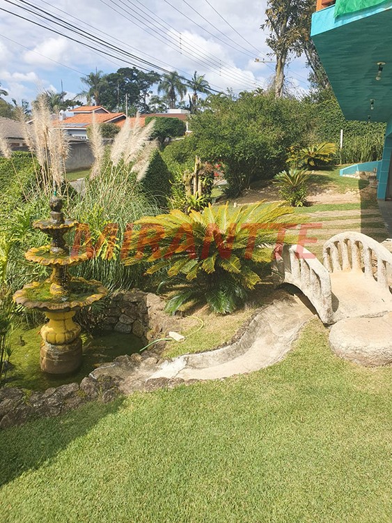 Casa terrea de 750m² com 5 quartos em VILA MACHADO
