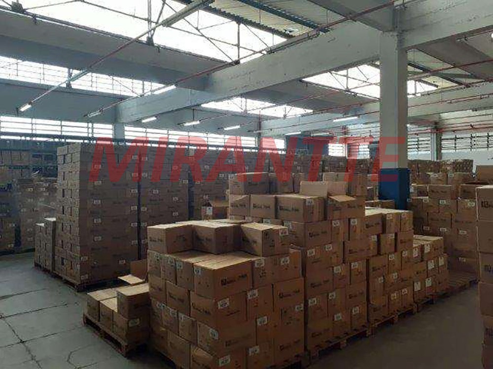 Comercial de 2808m² em Casa Verde