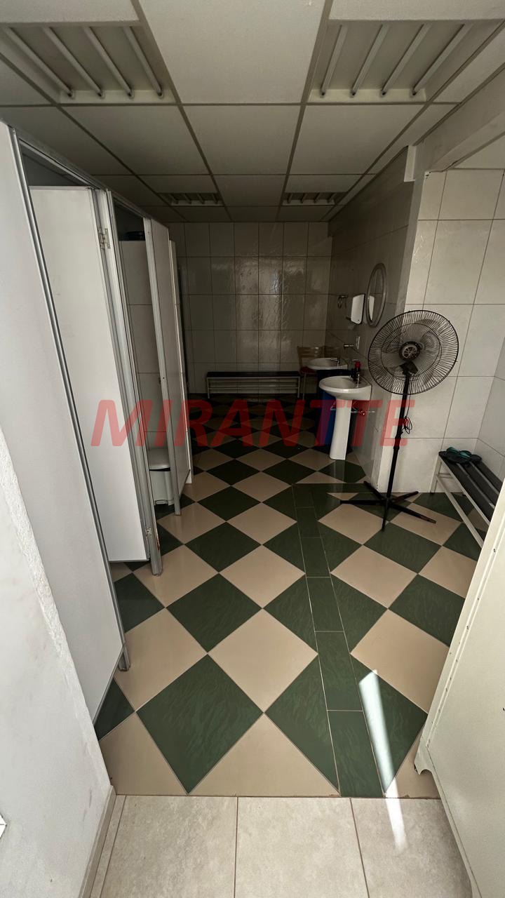Comercial de 2808m² em Casa Verde