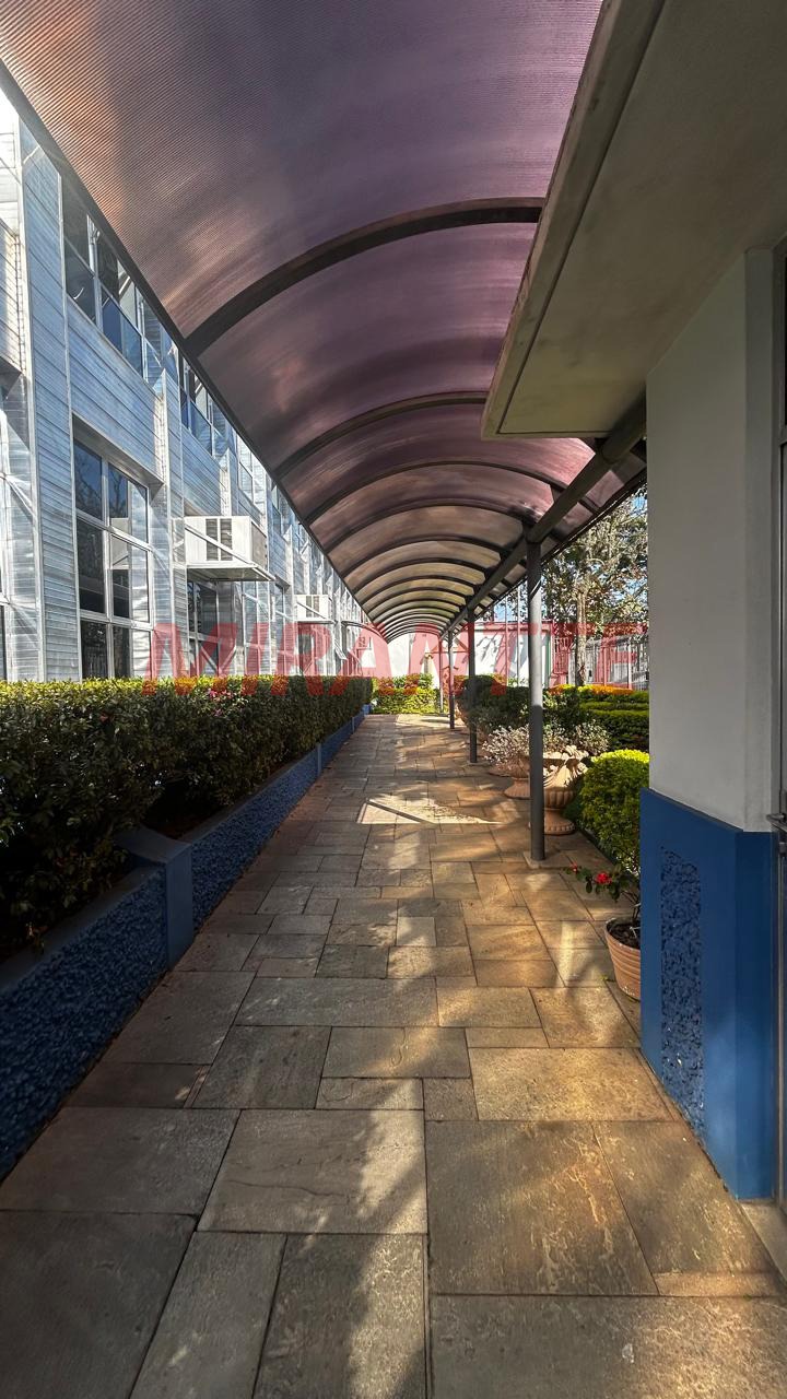 Comercial de 2808m² em Casa Verde