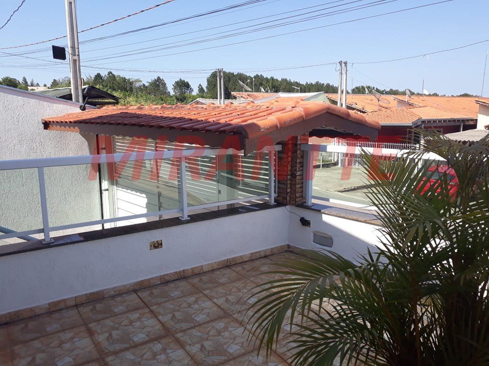 Casa terrea de 251m² com 3 quartos em Maracanã