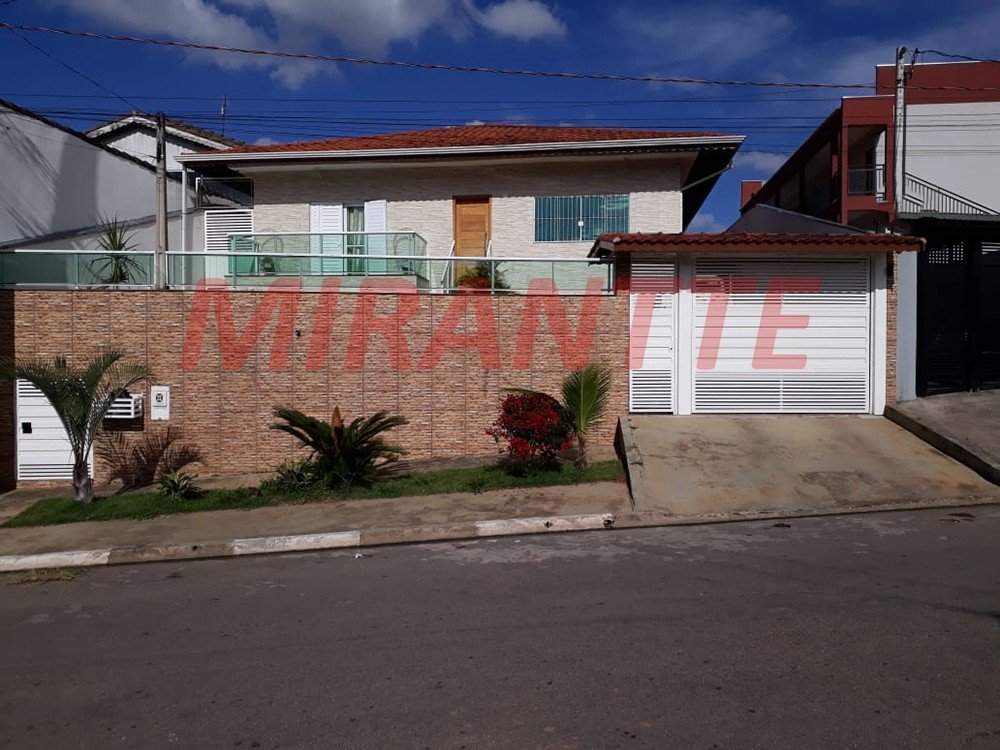 Casa terrea de 251m² com 3 quartos em Maracanã