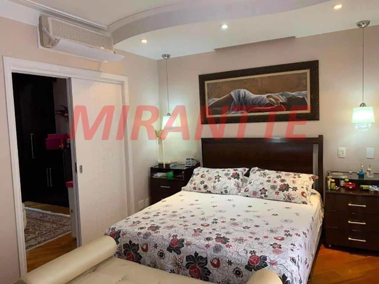 Apartamento de 206m² com 3 quartos em Santana