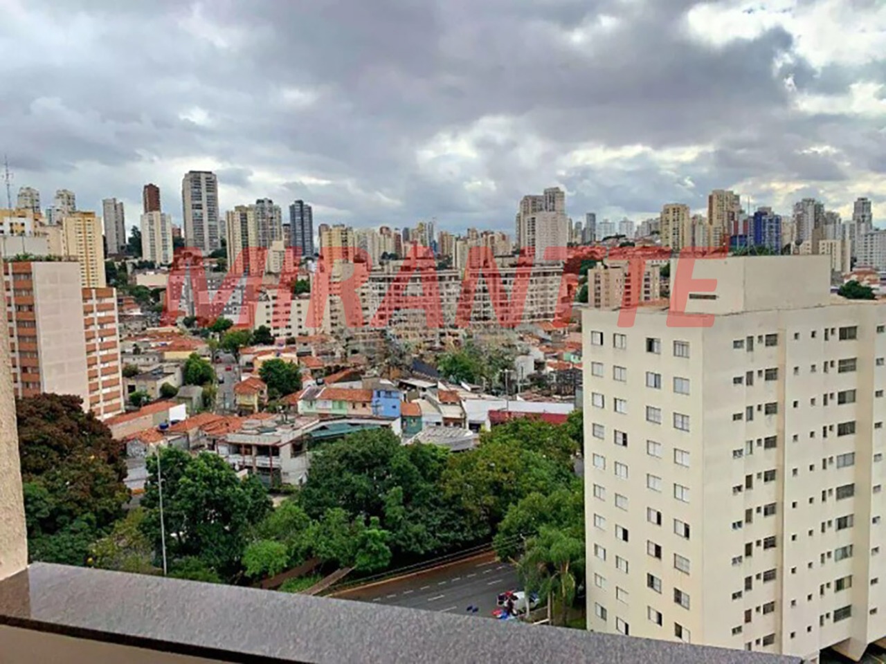 Apartamento de 206m² com 3 quartos em Santana
