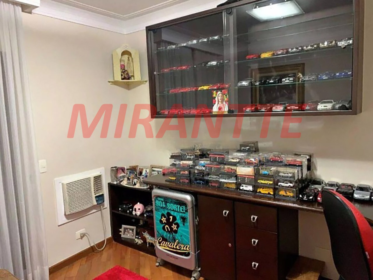 Apartamento de 206m² com 3 quartos em Santana