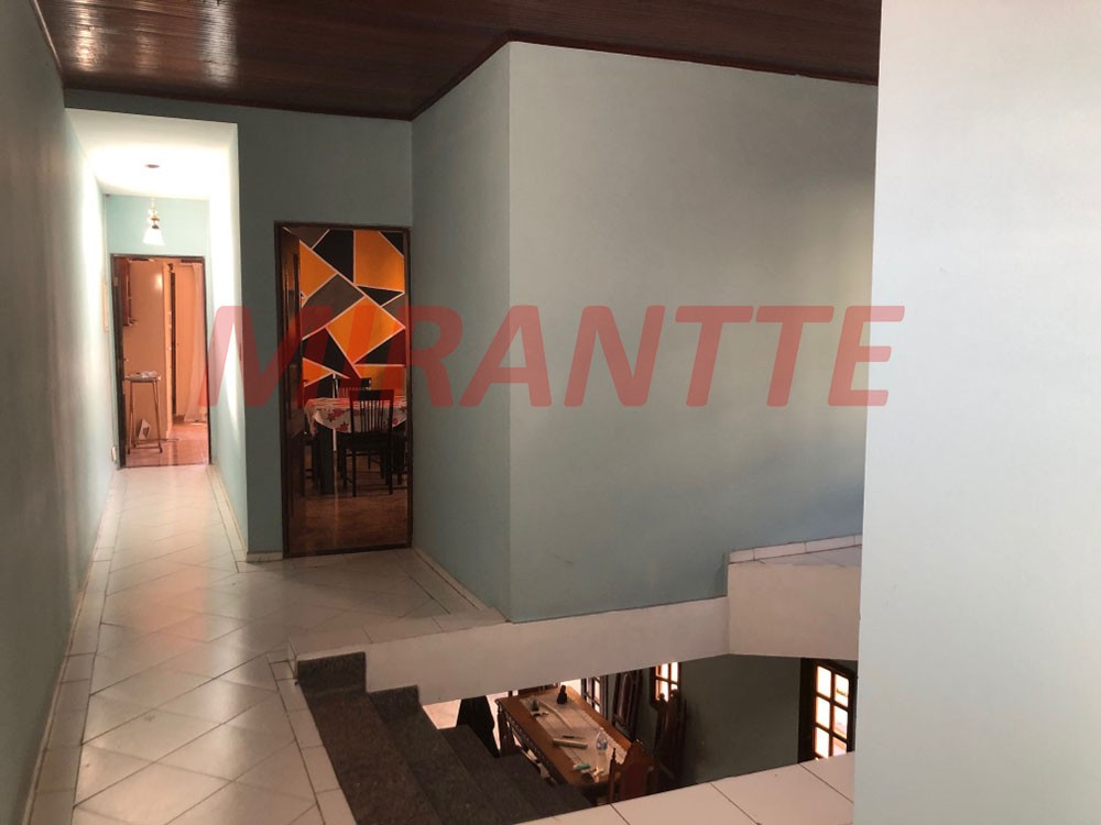 Sobrado de 315m² com 4 quartos em Vila São Judas Tadeu