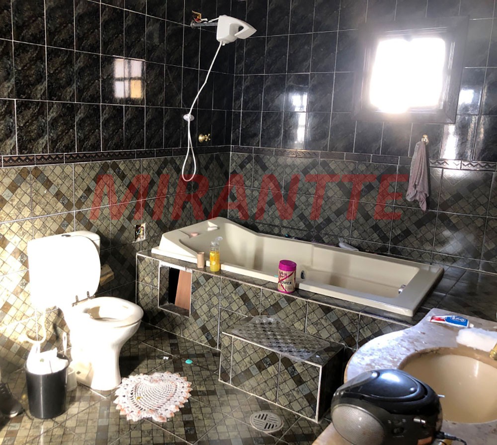 Sobrado de 315m² com 4 quartos em Vila São Judas Tadeu