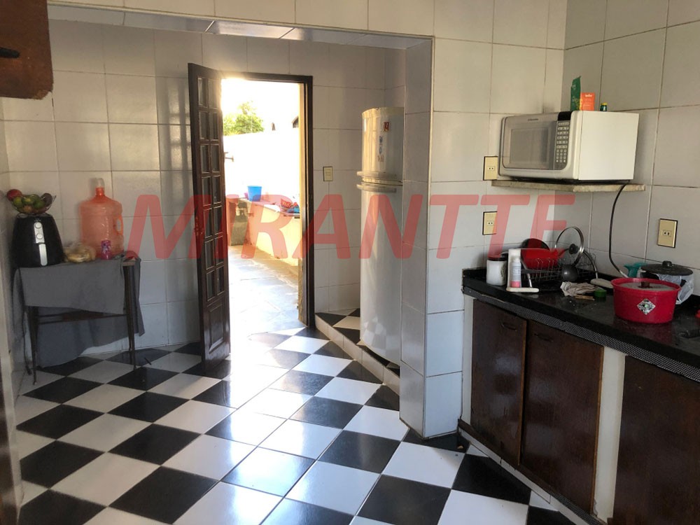 Sobrado de 315m² com 4 quartos em Vila São Judas Tadeu