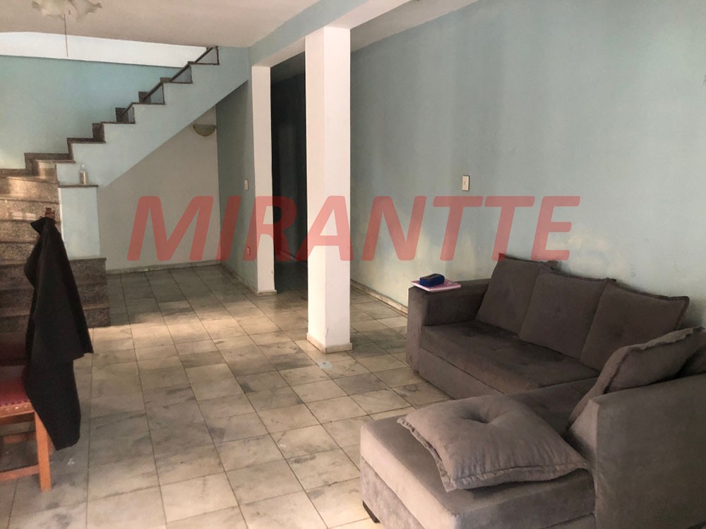 Sobrado de 315m² com 4 quartos em Vila São Judas Tadeu