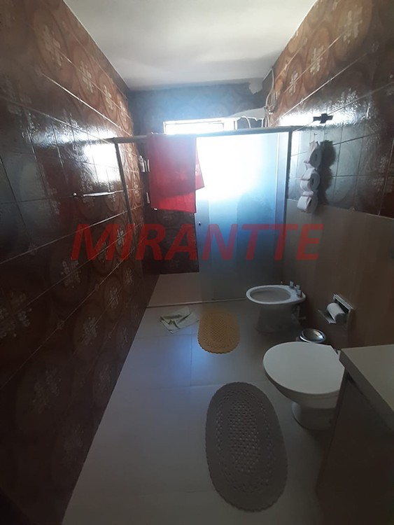 Sobrado de 181m² com 3 quartos em Imirim
