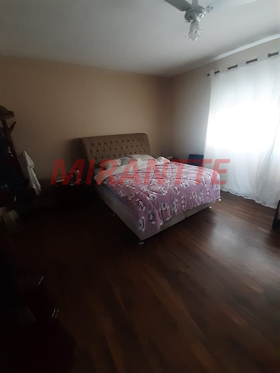 Sobrado de 181m² com 3 quartos em Imirim