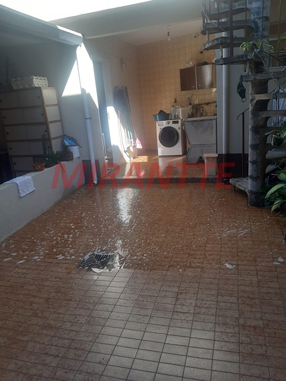 Sobrado de 181m² com 3 quartos em Imirim