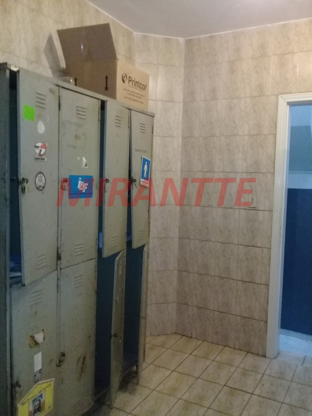 Galpao de 890m² em Parque Peruche