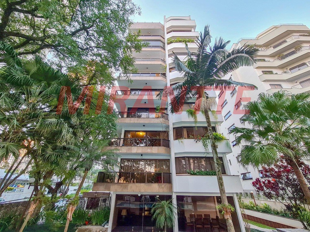 Apartamento de 200m² com 3 quartos em Campo Belo