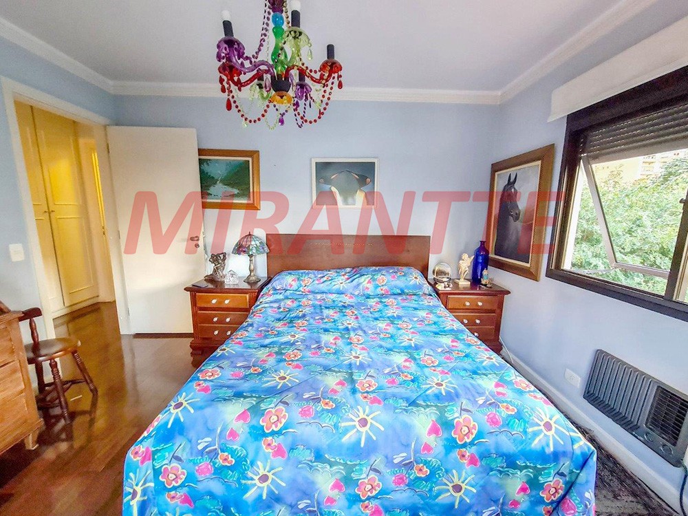 Apartamento de 200m² com 3 quartos em Campo Belo