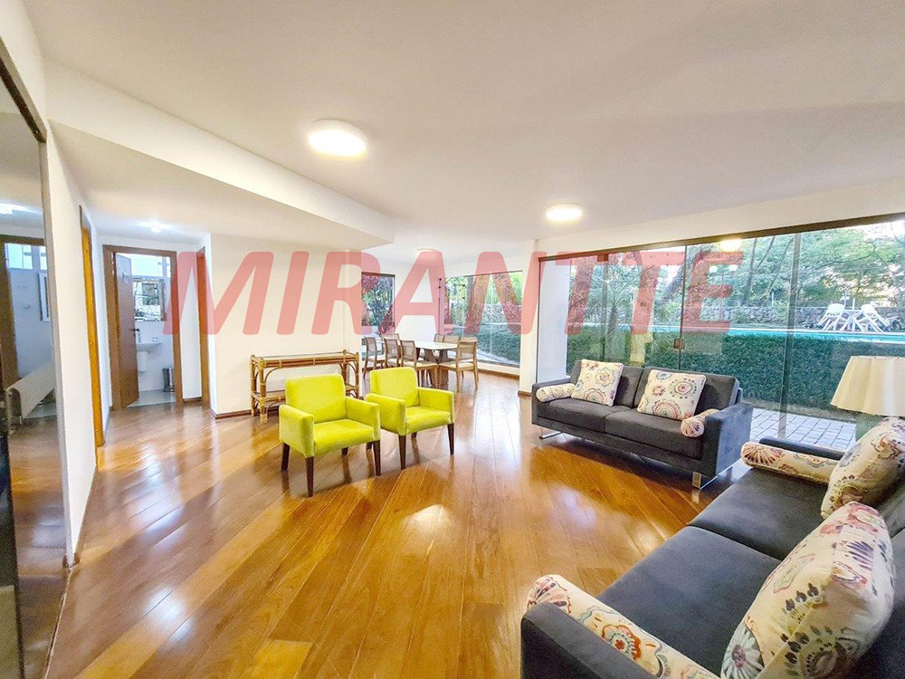 Apartamento de 200m² com 3 quartos em Campo Belo