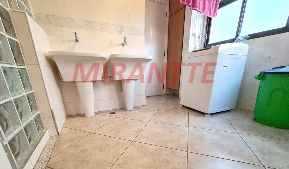 Apartamento de 200m² com 3 quartos em Campo Belo