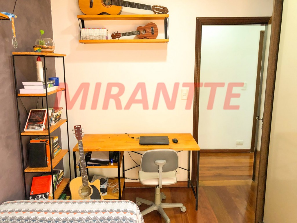 Casa terrea de 230m² com 3 quartos em Vila Milton