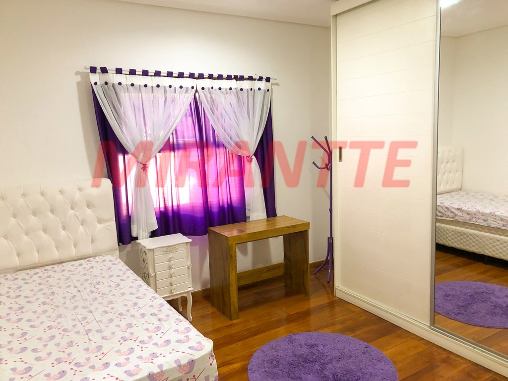 Casa terrea de 230m² com 3 quartos em Vila Milton