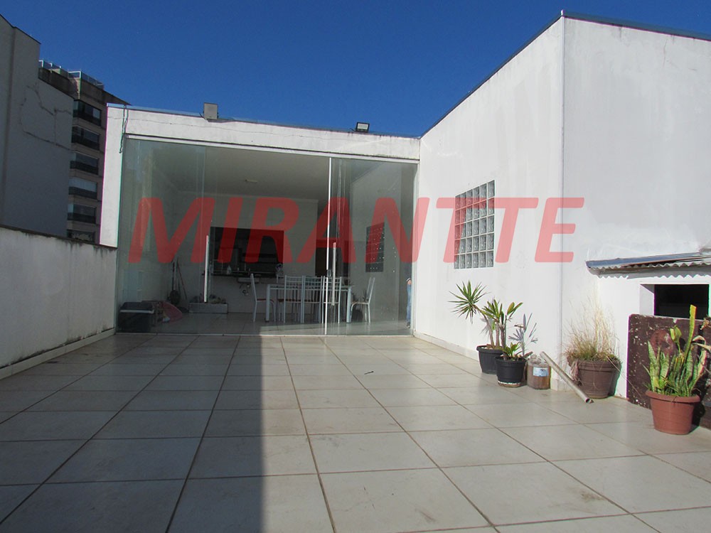 Comercial de 350m² em Santana