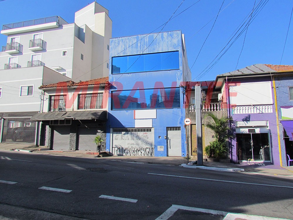 Comercial de 350m² em Santana