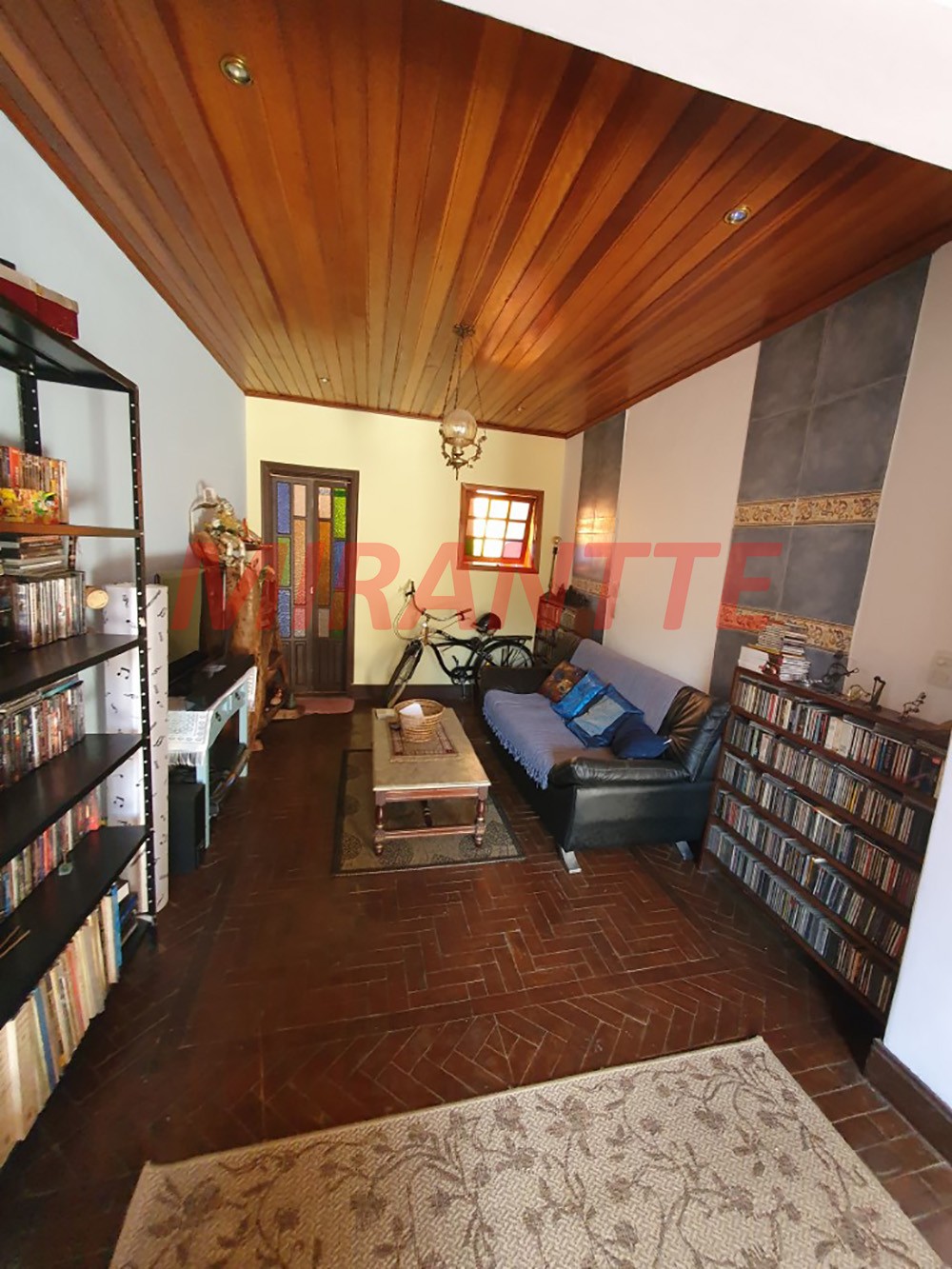 Sobrado de 140m² com 4 quartos em Pacaembu