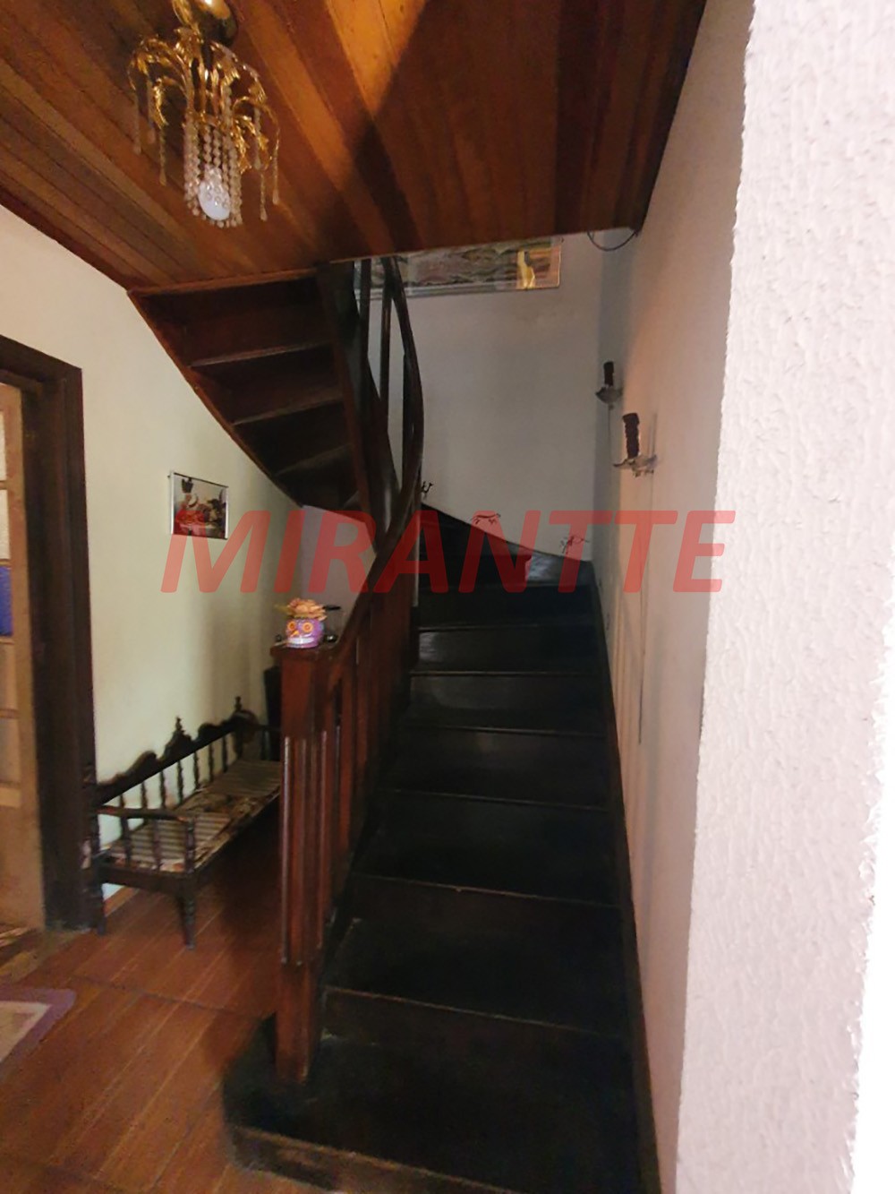 Sobrado de 140m² com 4 quartos em Pacaembu