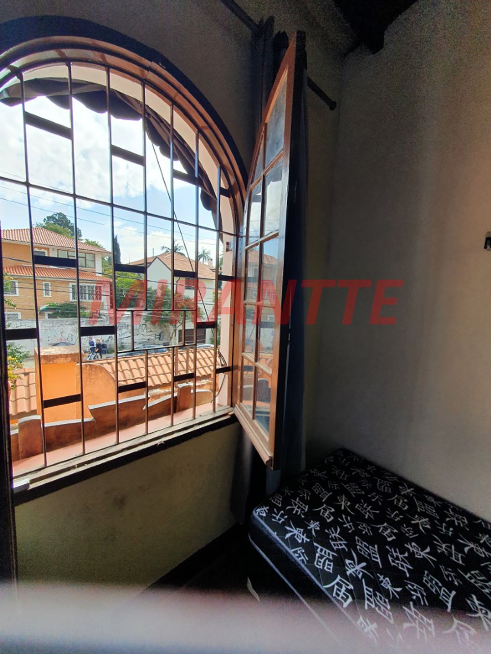 Sobrado de 140m² com 4 quartos em Pacaembu