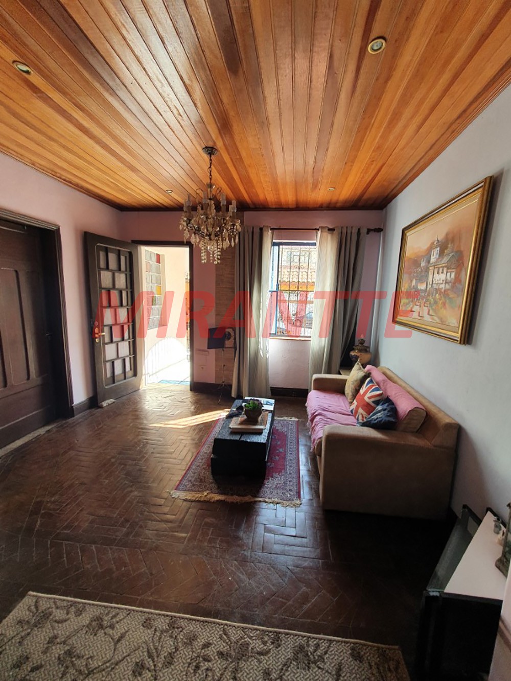 Sobrado de 140m² com 4 quartos em Pacaembu
