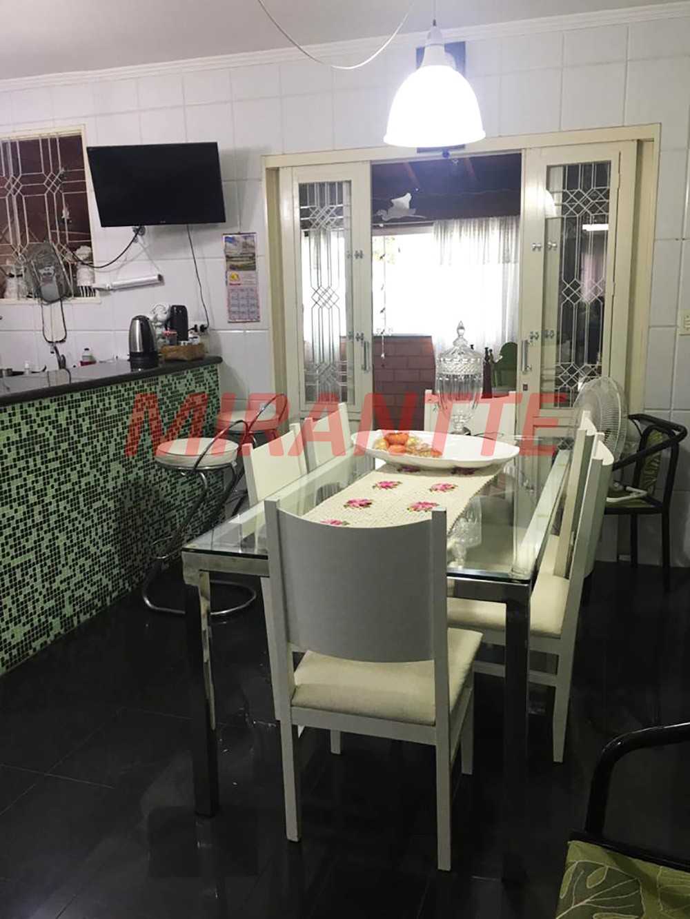 Sobrado de 250m² com 3 quartos em Vila Mazzei