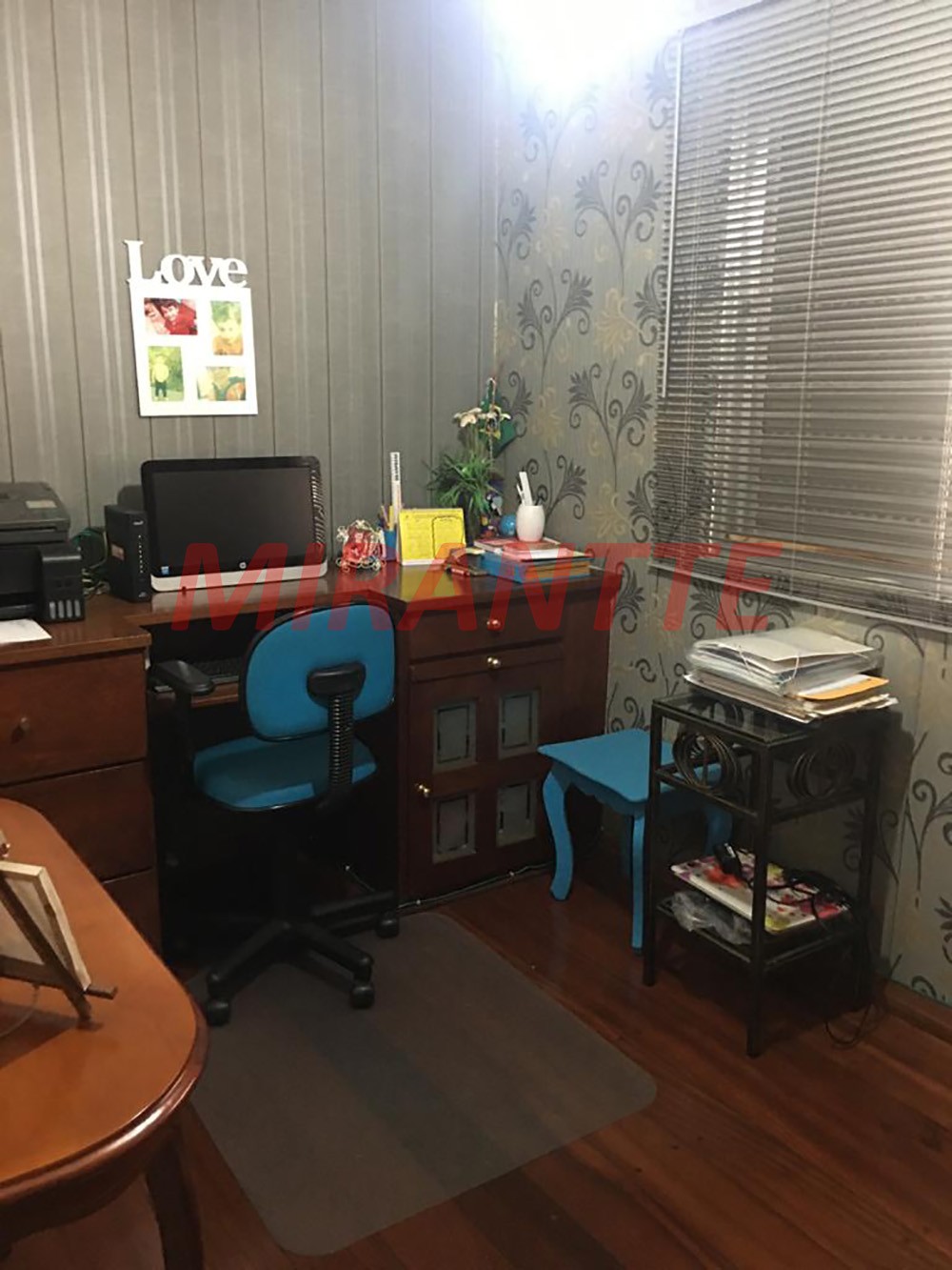 Sobrado de 250m² com 3 quartos em Vila Mazzei