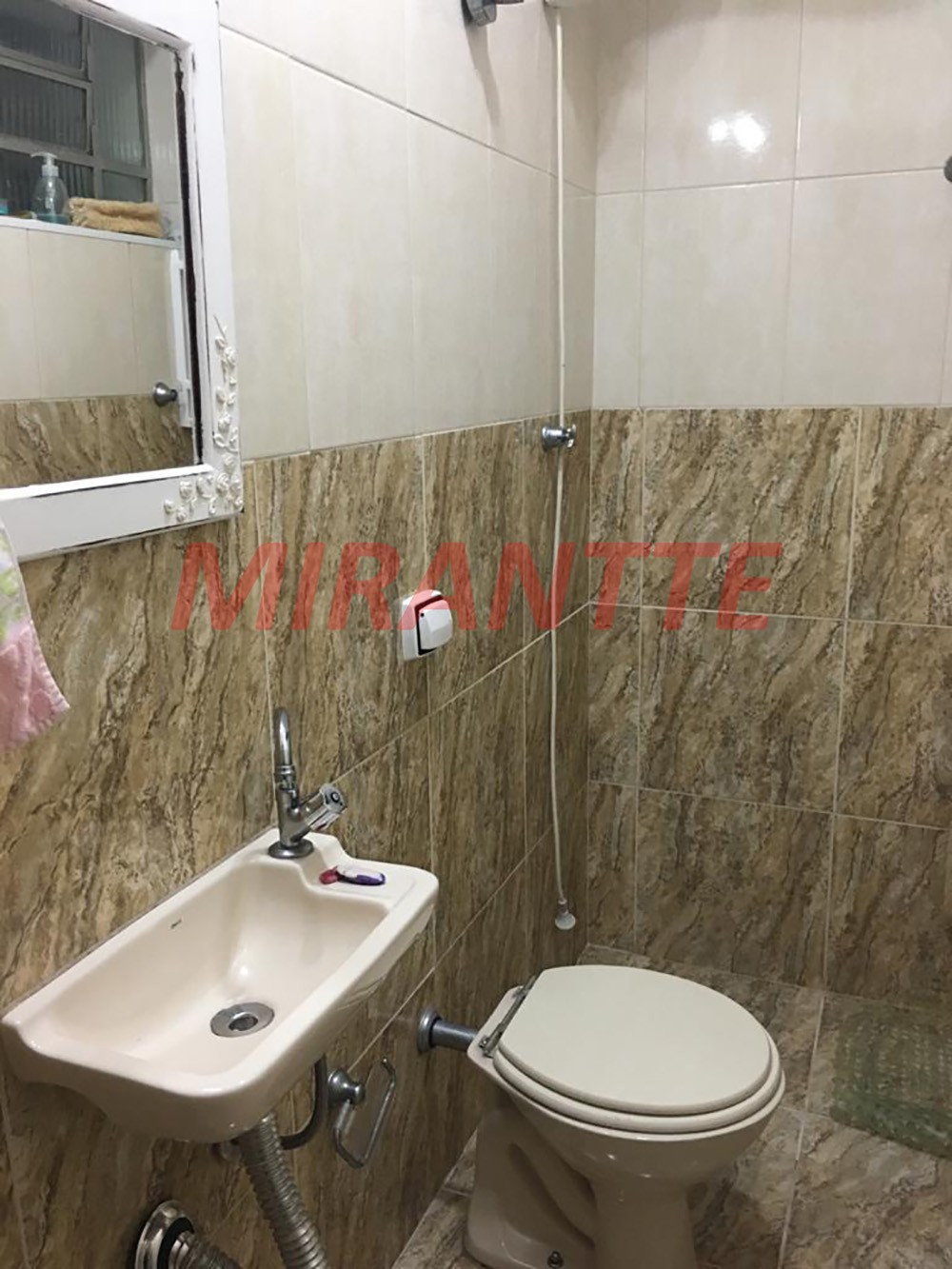 Sobrado de 250m² com 3 quartos em Vila Mazzei