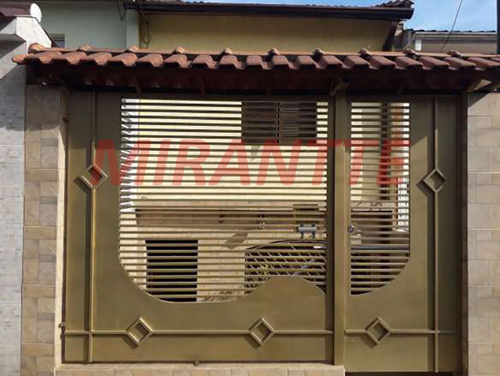 Sobrado com 2 quartos em Vila Isolina Mazzei
