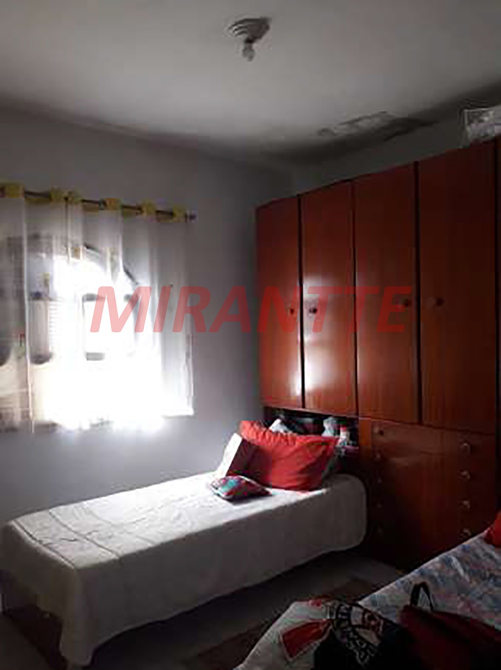 Sobrado com 2 quartos em Vila Isolina Mazzei