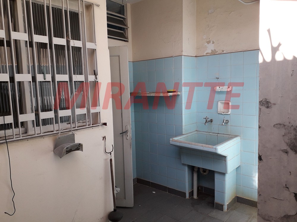 Comercial de 90m² com 3 quartos em Água Fria