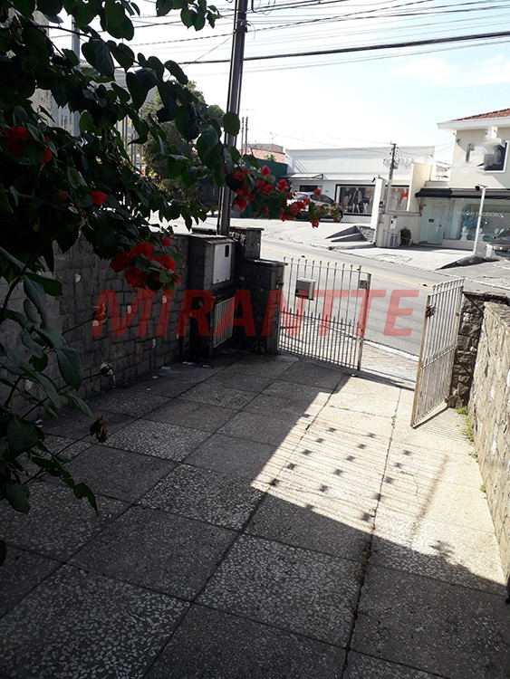 Comercial de 90m² com 3 quartos em Água Fria