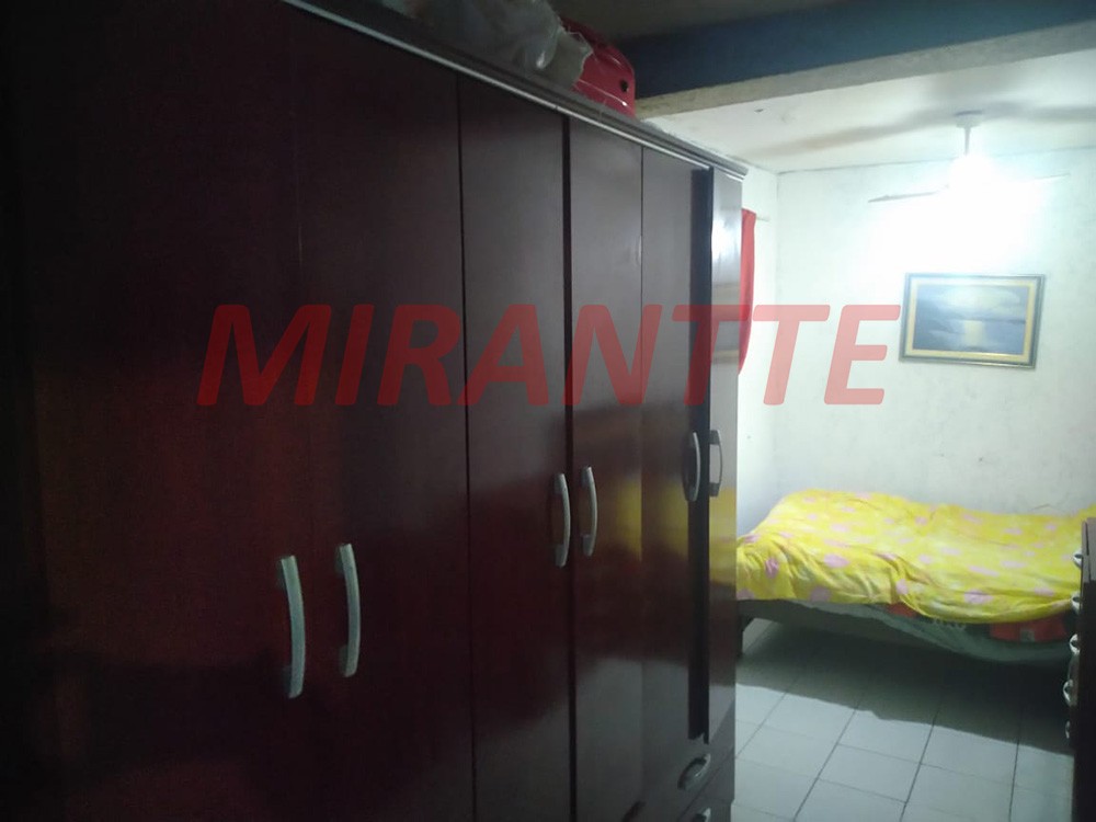 Casa terrea de 220m² com 4 quartos em Santana