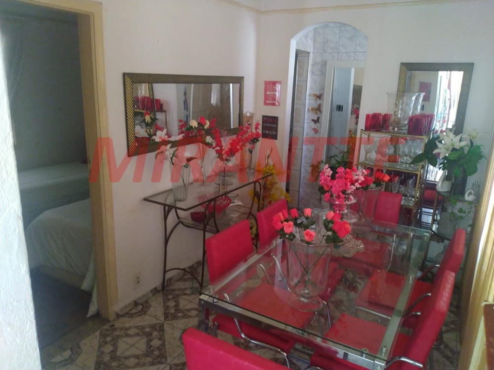 Casa terrea de 220m² com 4 quartos em Santana