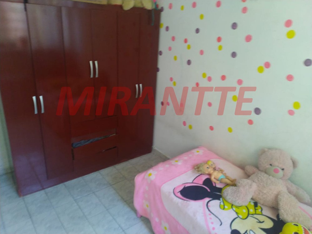 Casa terrea de 220m² com 4 quartos em Santana