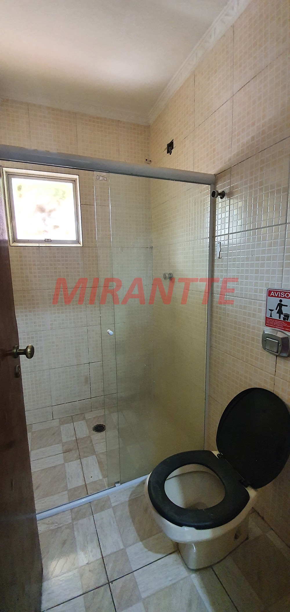 Sobrado de 351m² com 3 quartos em Centro