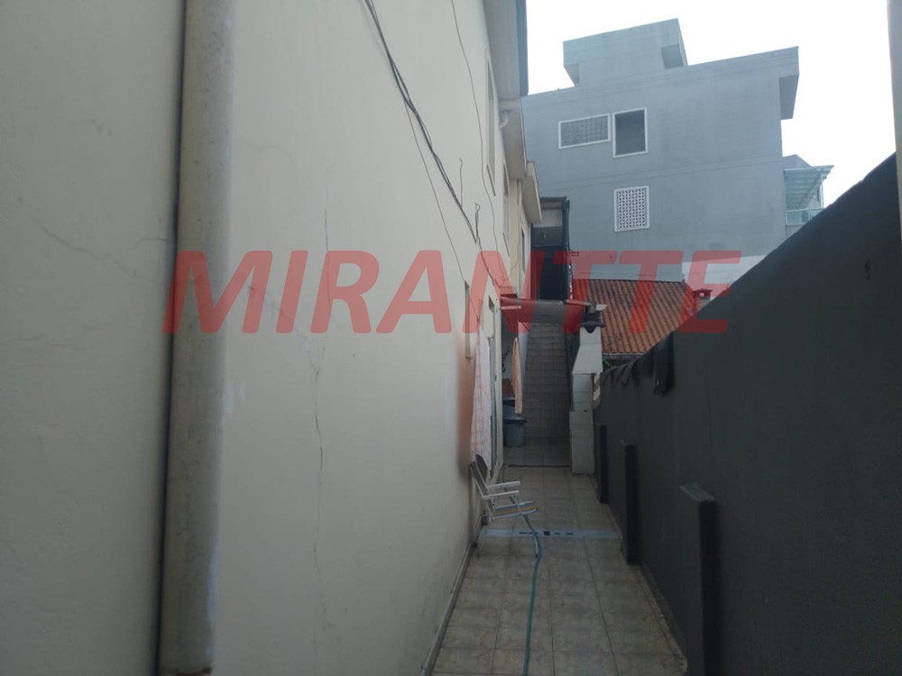 Sobrado de 350m² com 3 quartos em Santana