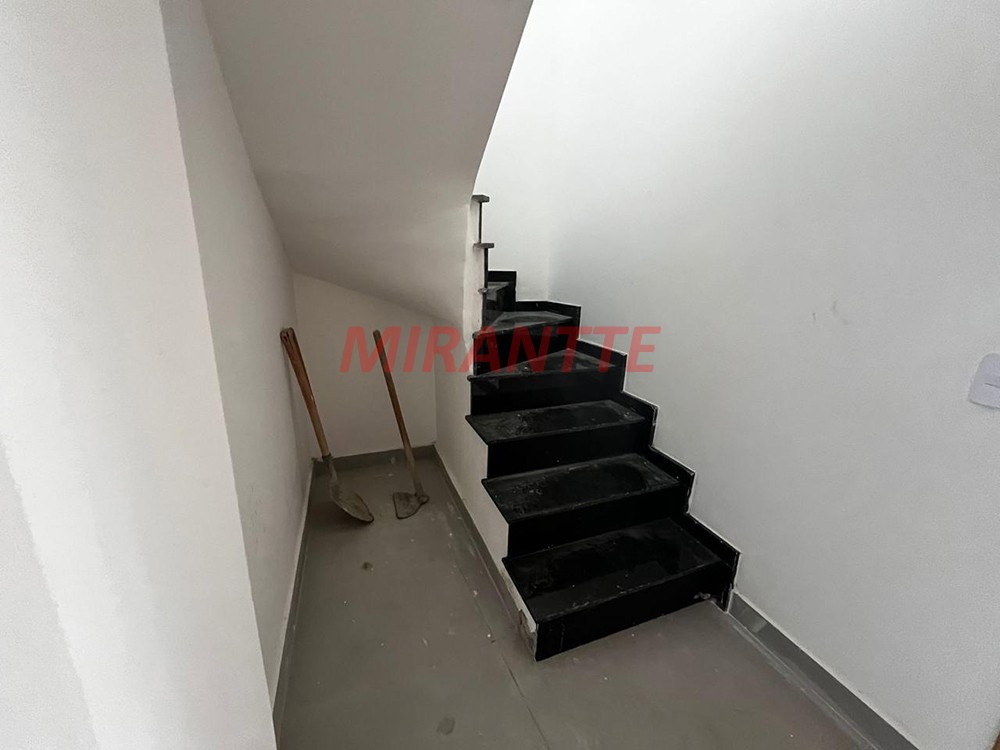 Sobrado de 135m² com 3 quartos em Parada Inglesa