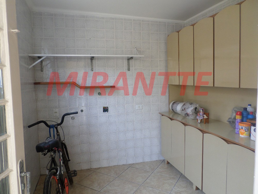 Casa terrea de 165m² com 3 quartos em Imirim