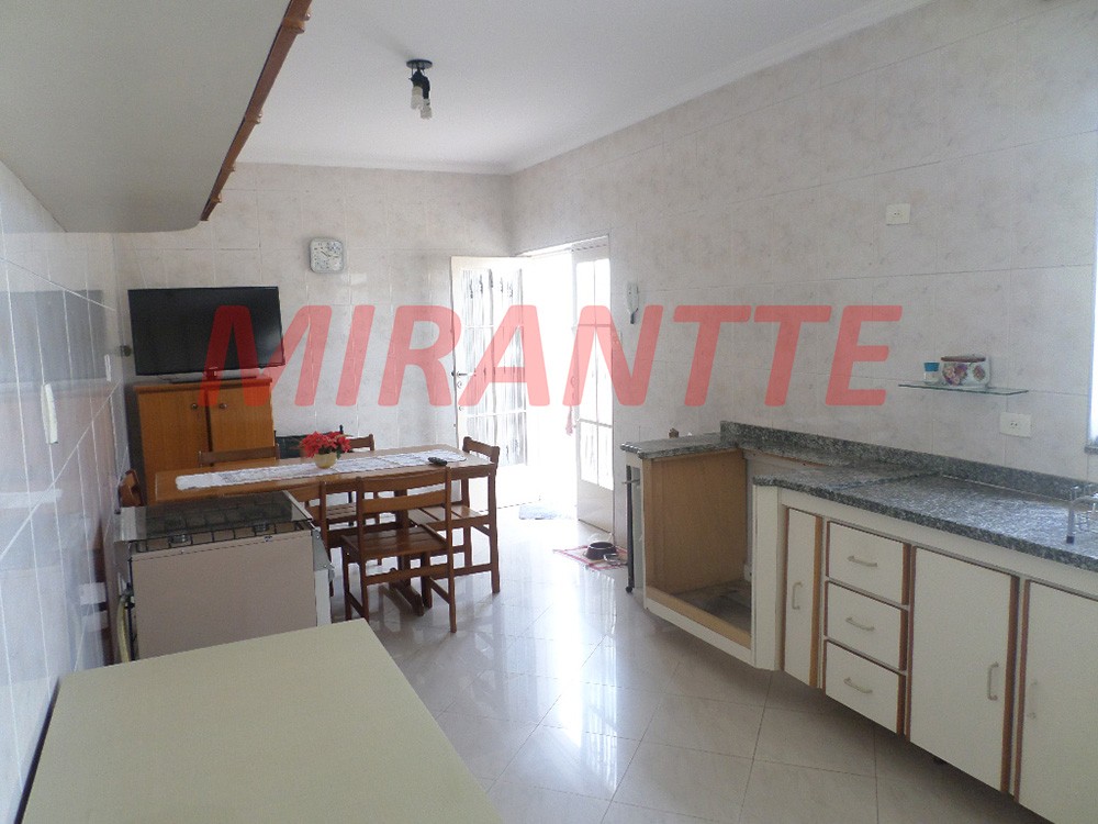 Casa terrea de 165m² com 3 quartos em Imirim