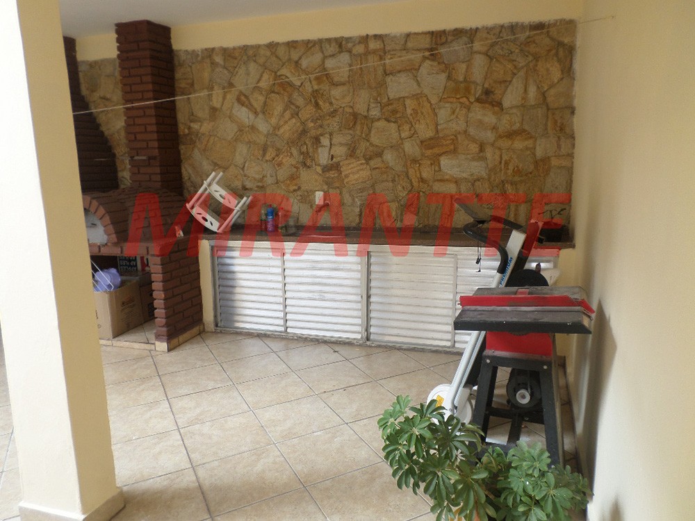 Casa terrea de 165m² com 3 quartos em Imirim