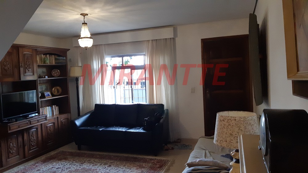 Sobrado de 160m² com 3 quartos em Santana